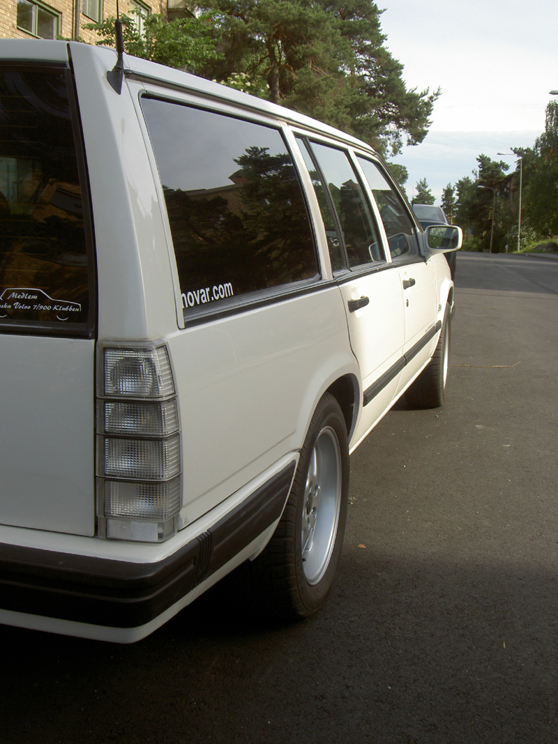 Volvo 945 GL