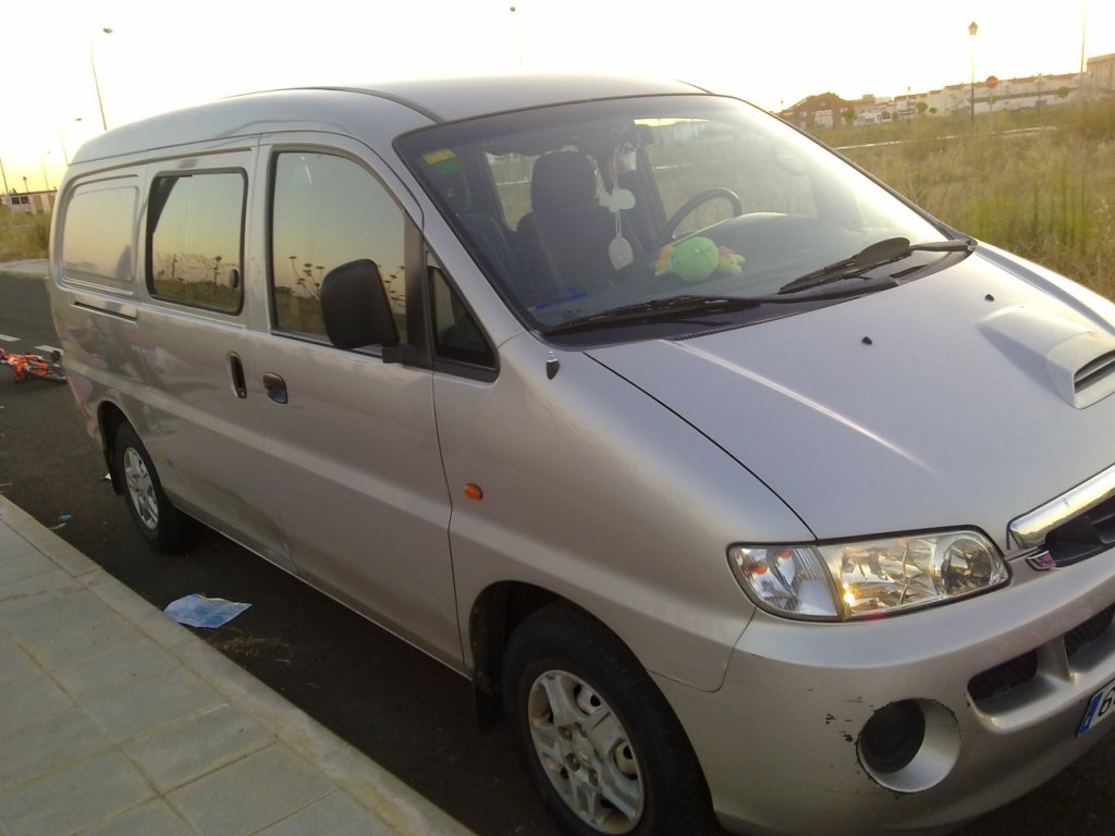 HYUNDAI H-1 SV