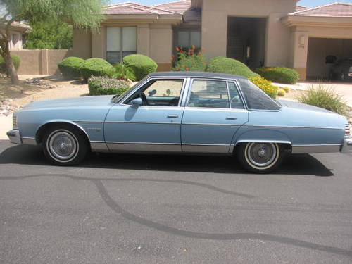 Pontiac Bonneville Brougham 4dr HT