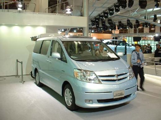 Toyota Alphard Hybrid E-Four