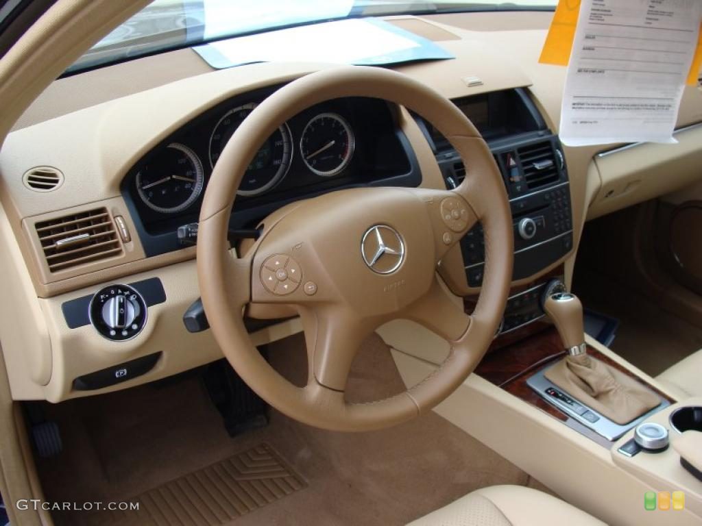 Mercedes-Benz C 300 4Matic