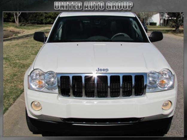 Jeep Cherokee 57L Hemi V8