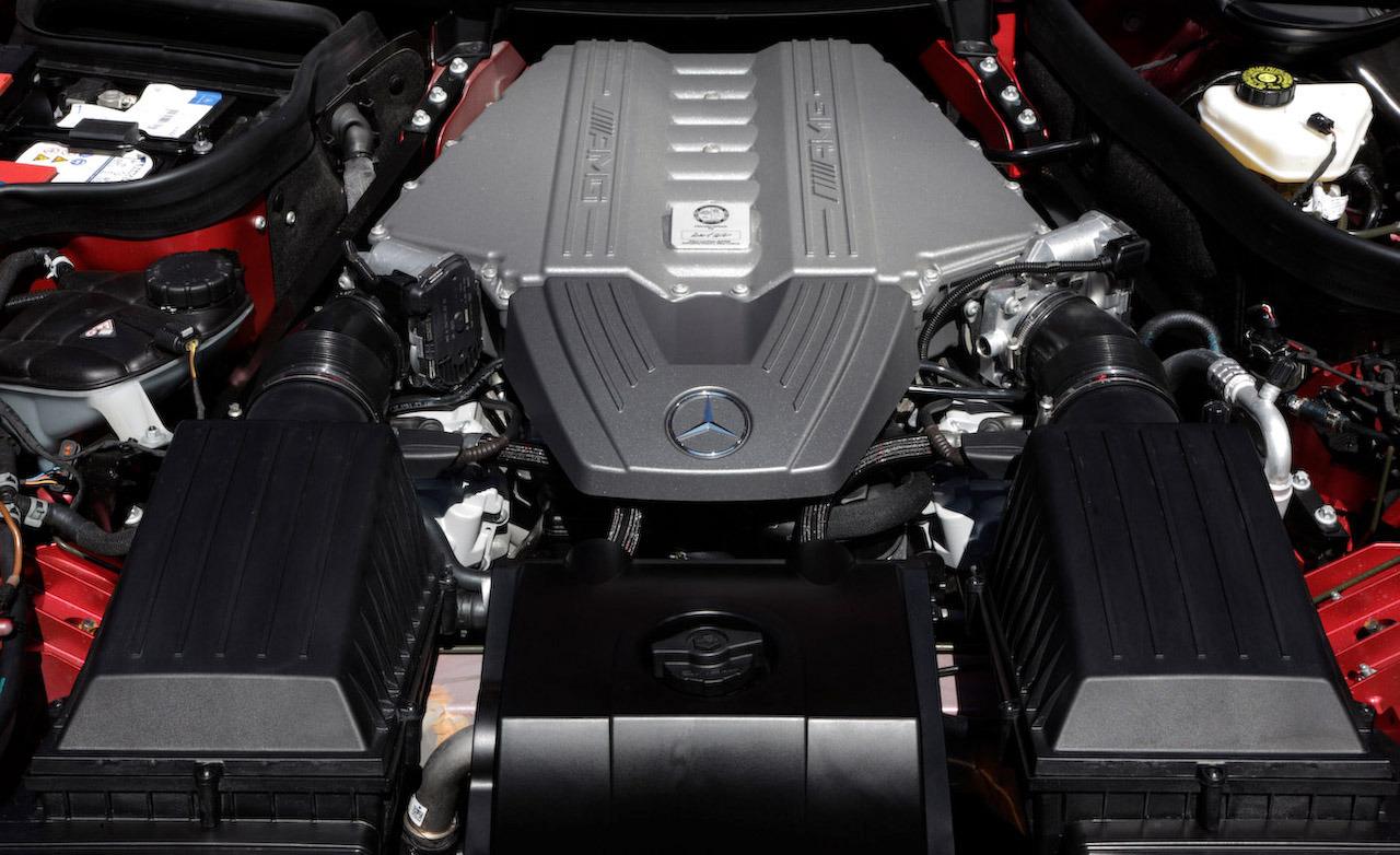 Mercedes-Benz SLS AMG 62
