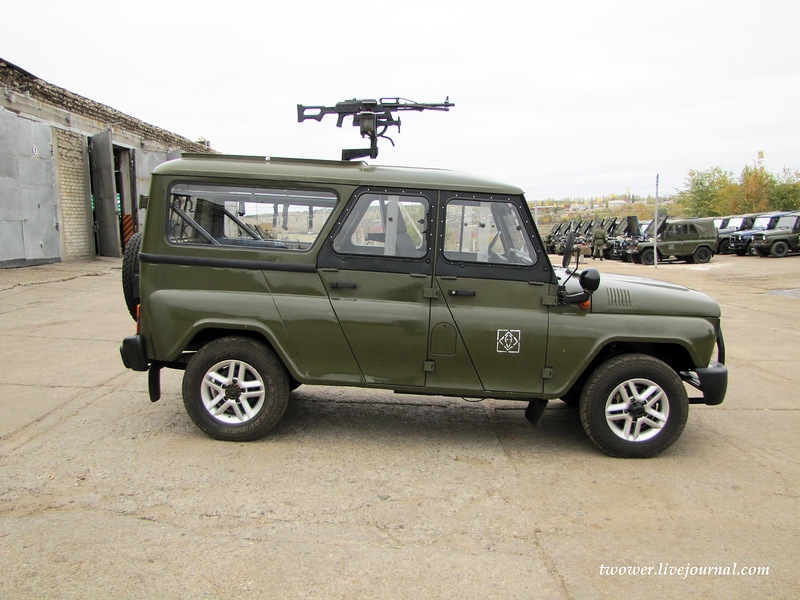 UAZ 3152