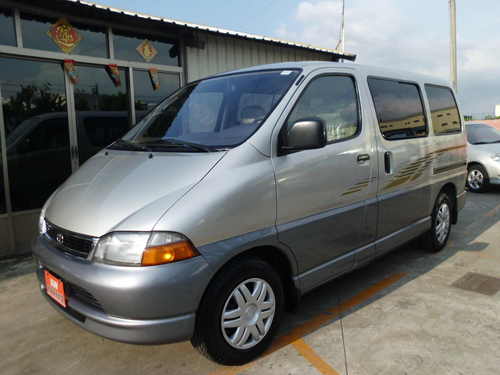 Toyota Hiace SR5 30TDi Double Cab