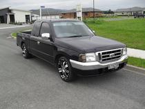 Ford Courier XLT