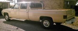 Chevrolet C-20 Crew Cab