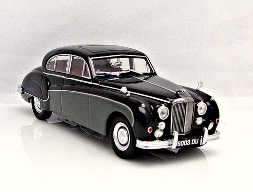 Jaguar Mk IX Saloon