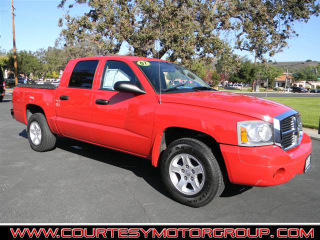 Dodge Dakota 37 SLT Quad Cab 4x4