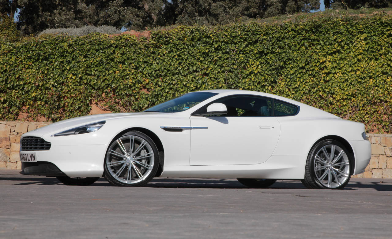 Aston Martin Virage