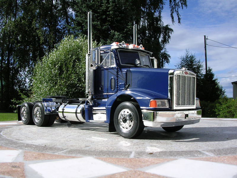 Peterbilt 377