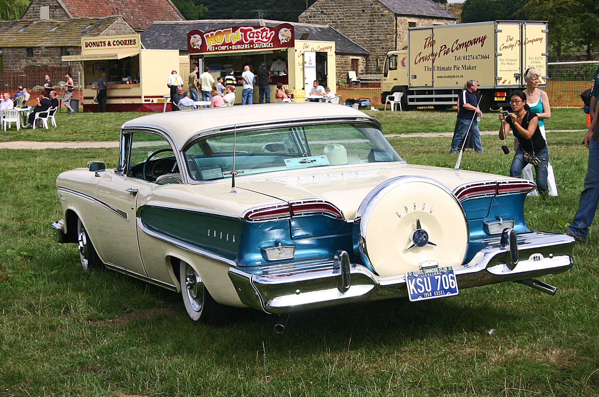 Edsel Pacer