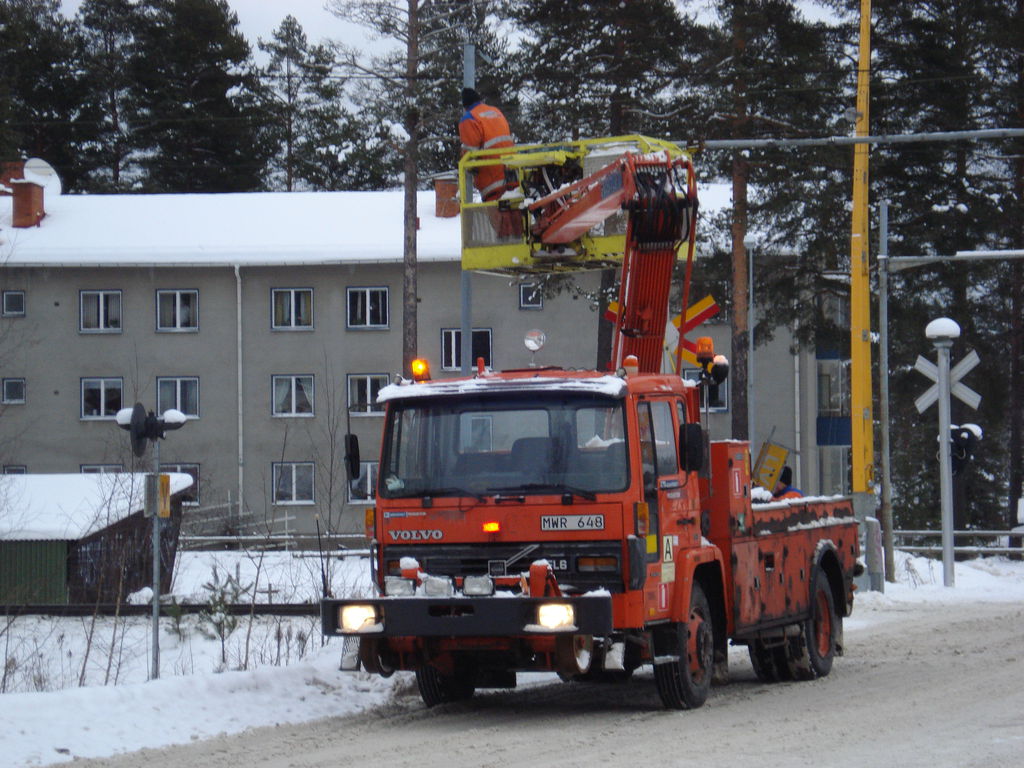 Volvo FL614 4X2