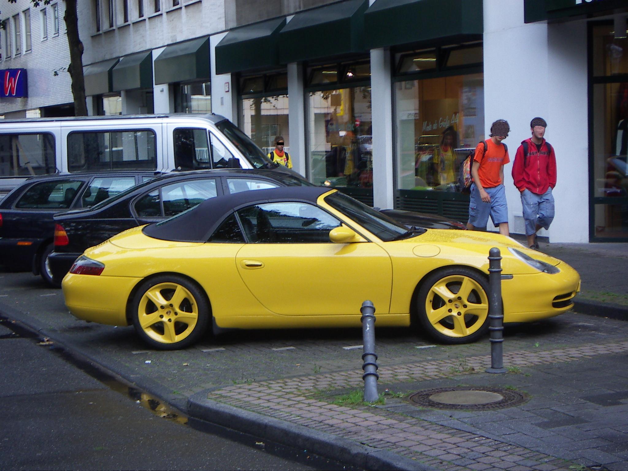 Porsche 911 Carrera Convertible