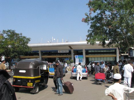 ZiL Airport generator truck