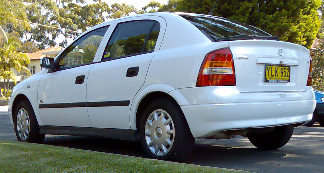 Holden Astra City 18i Hatch