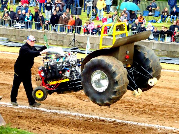 Tractor Puller Unknown