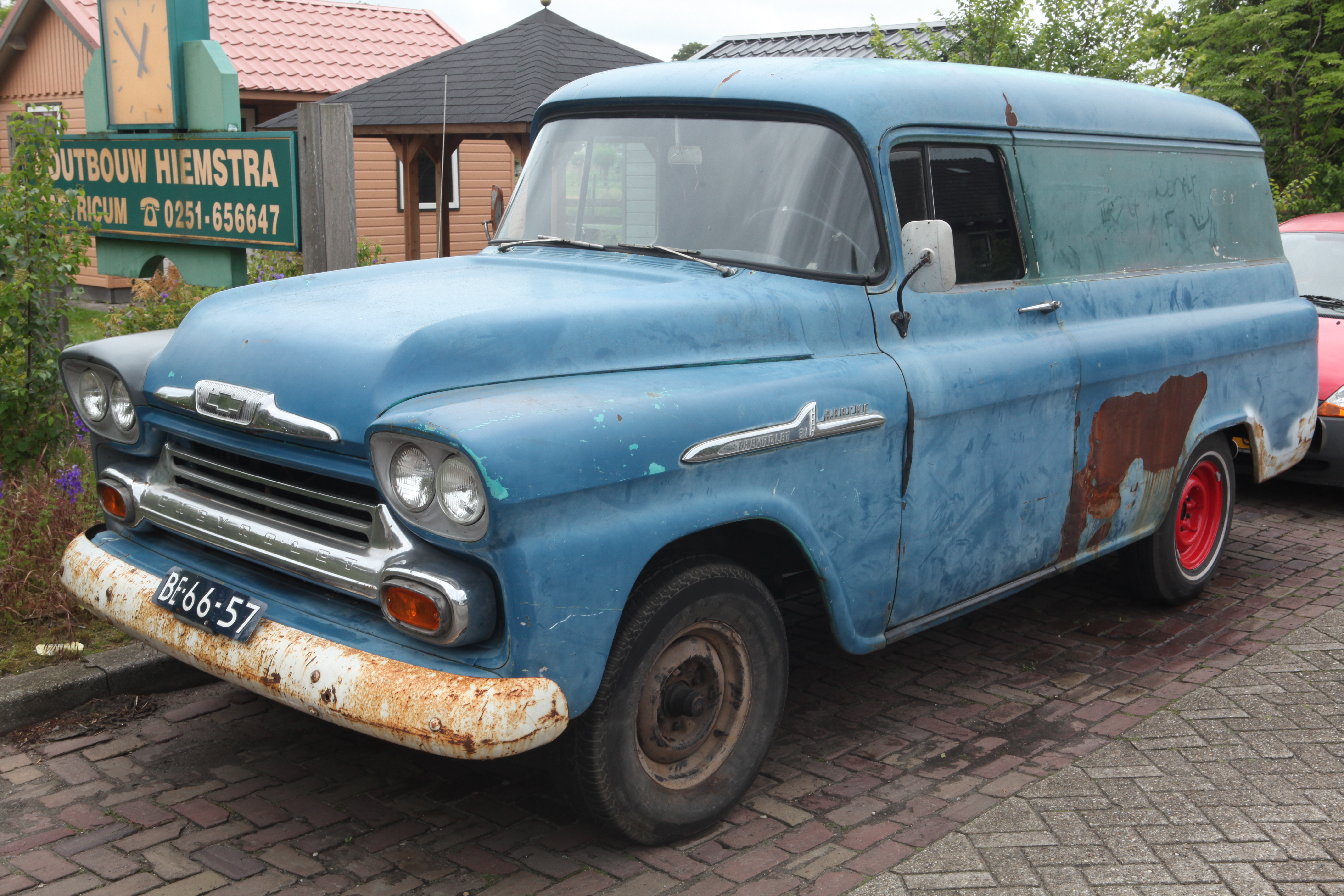 Chevrolet 3100 Apache