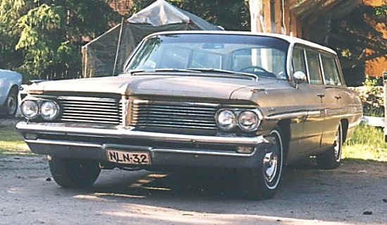 Pontiac Bonneville Station Wagon