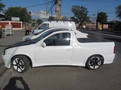 Chevrolet Corsa Pick-up 16
