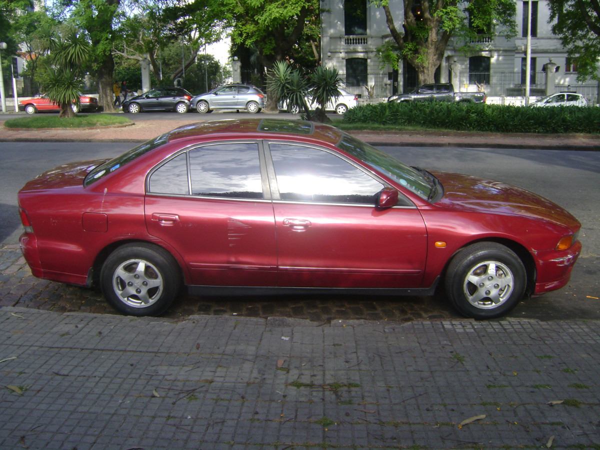 Mitsubishi Galant 20 Super Saloon