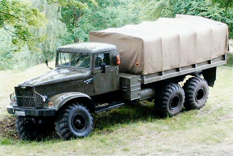 KRAZ 255B1