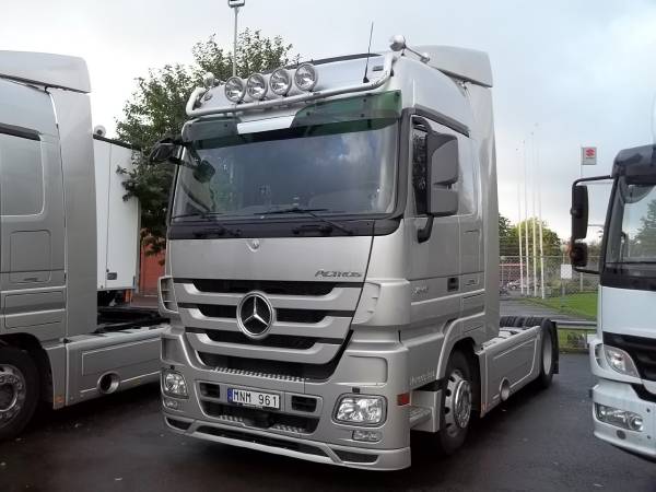 Mercedes-Benz Actros 1848