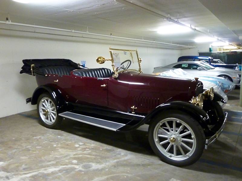 Studebaker Model EG Big Six tourer