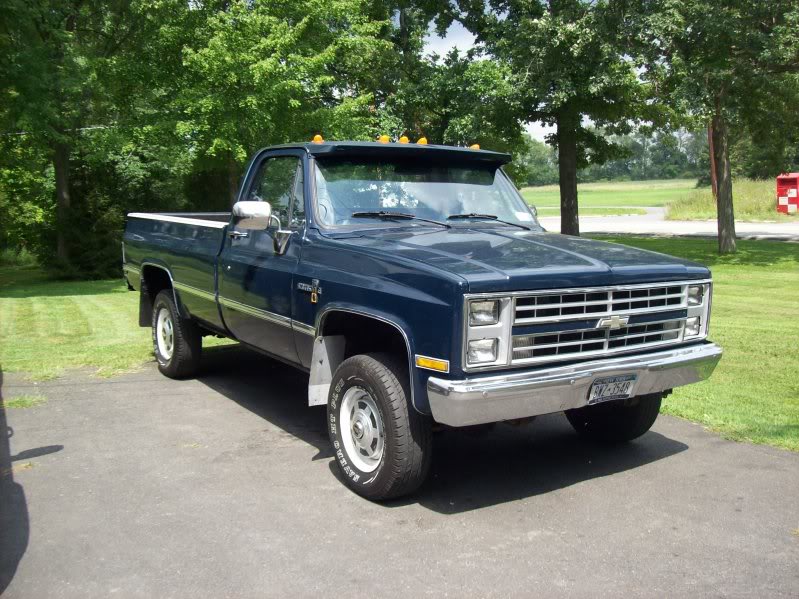 Chevrolet Luv Grand 32 Wagon 4x4