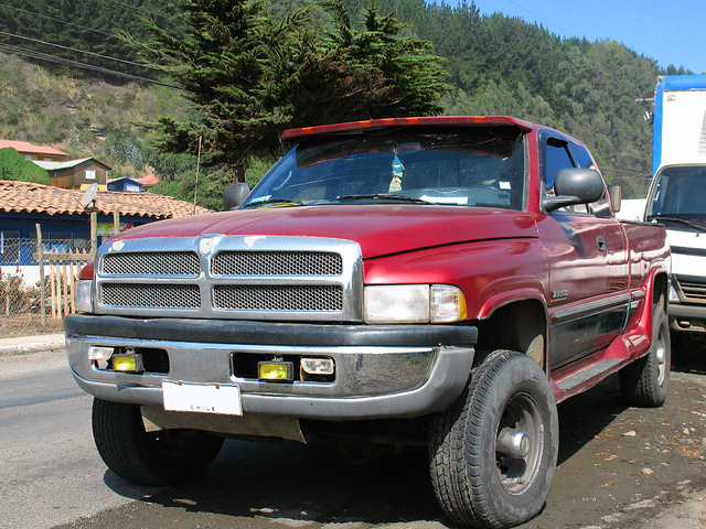 Dodge Ram 2500 SLT 59 TD Quad Cab 4x4