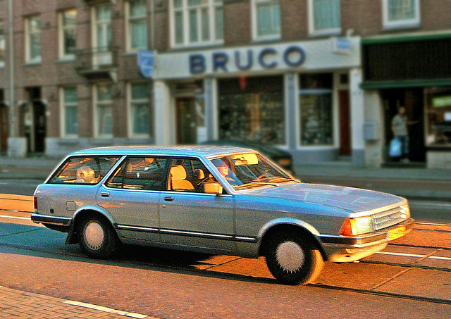 Ford Granada 2000