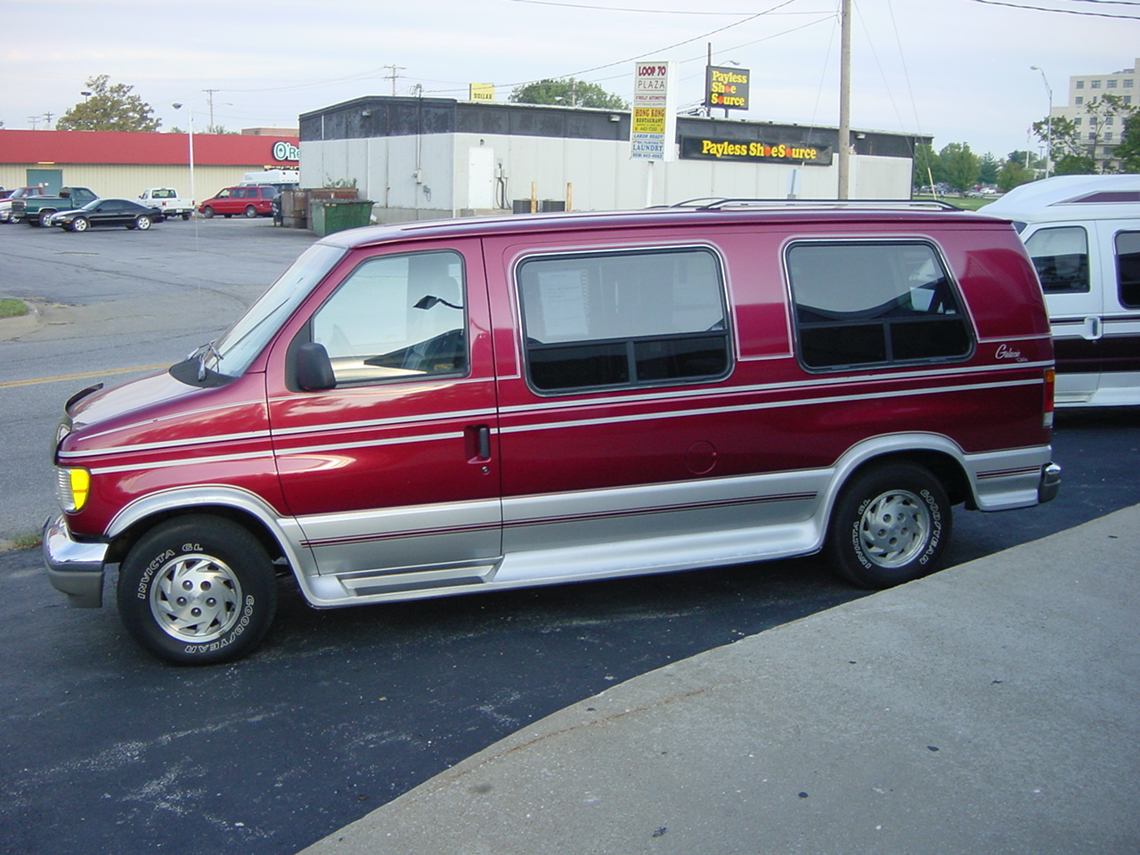 Ford Econoline 150