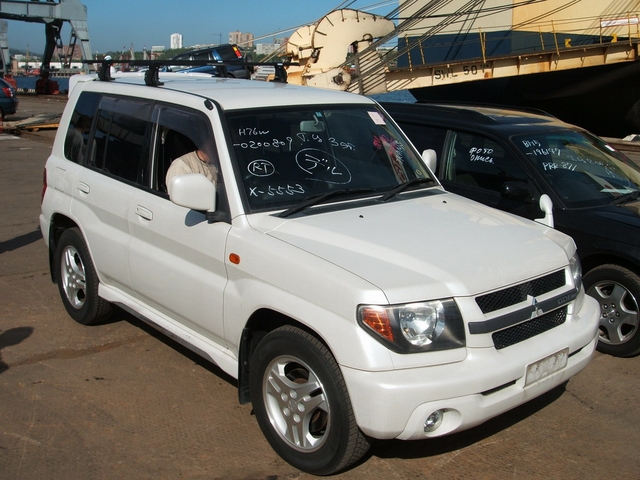 Mitsubishi Pajero iO