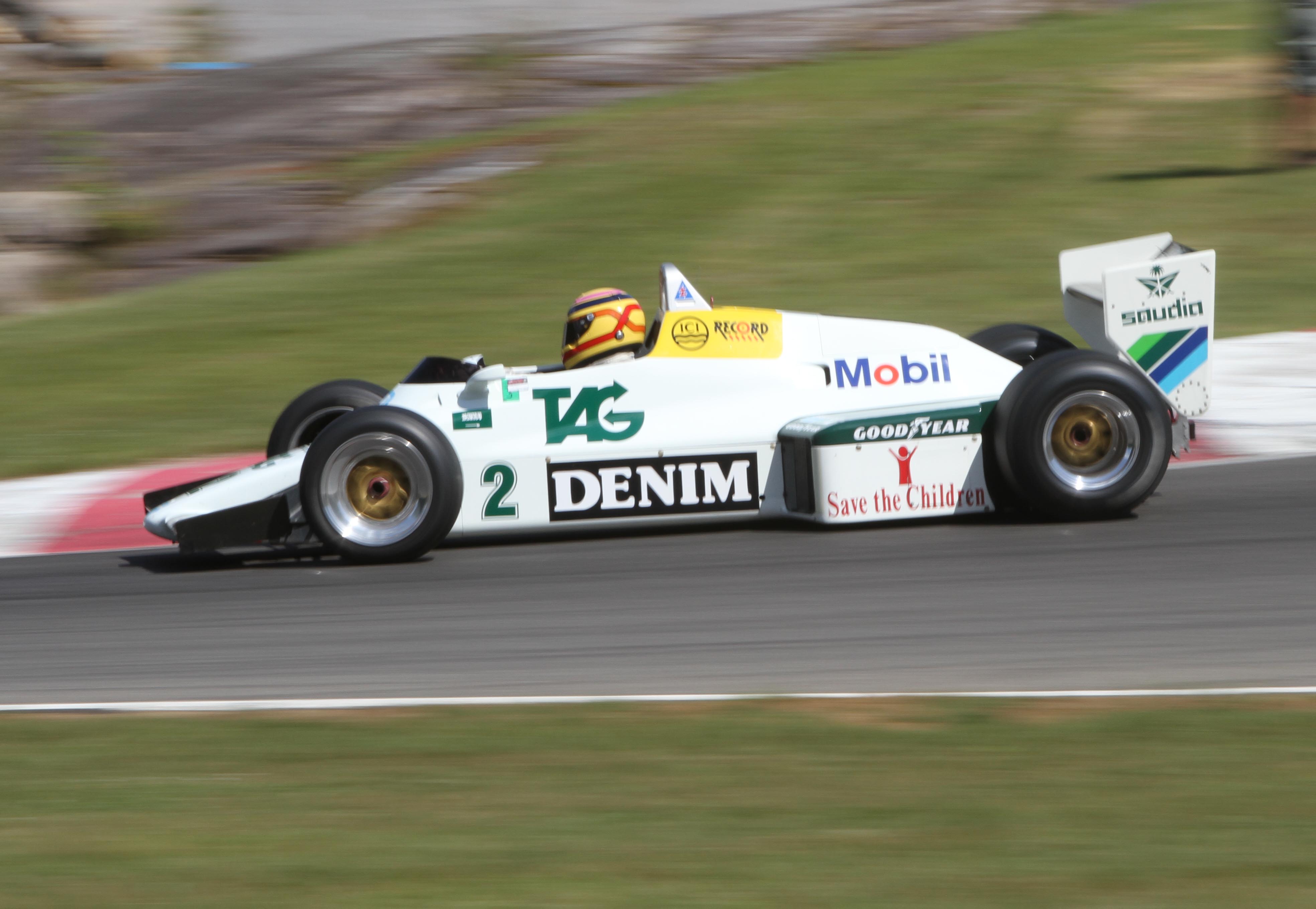 Williams FW08C