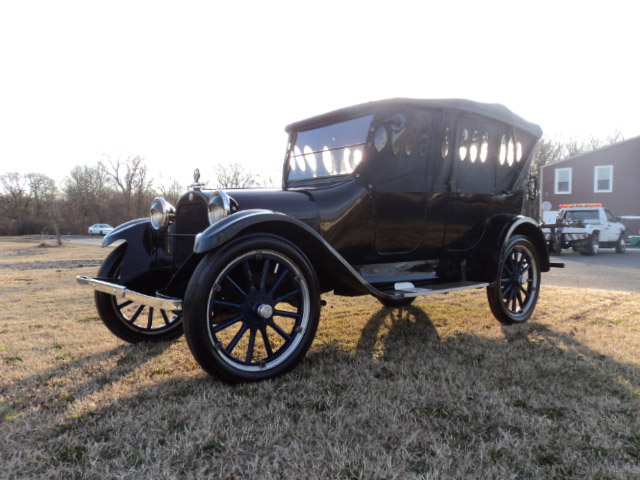 Dodge Touring Cabriolet