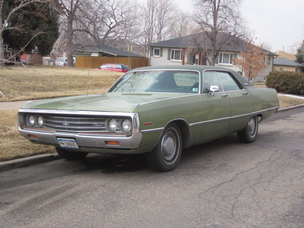 Chrysler Newport Custom HT Sedan