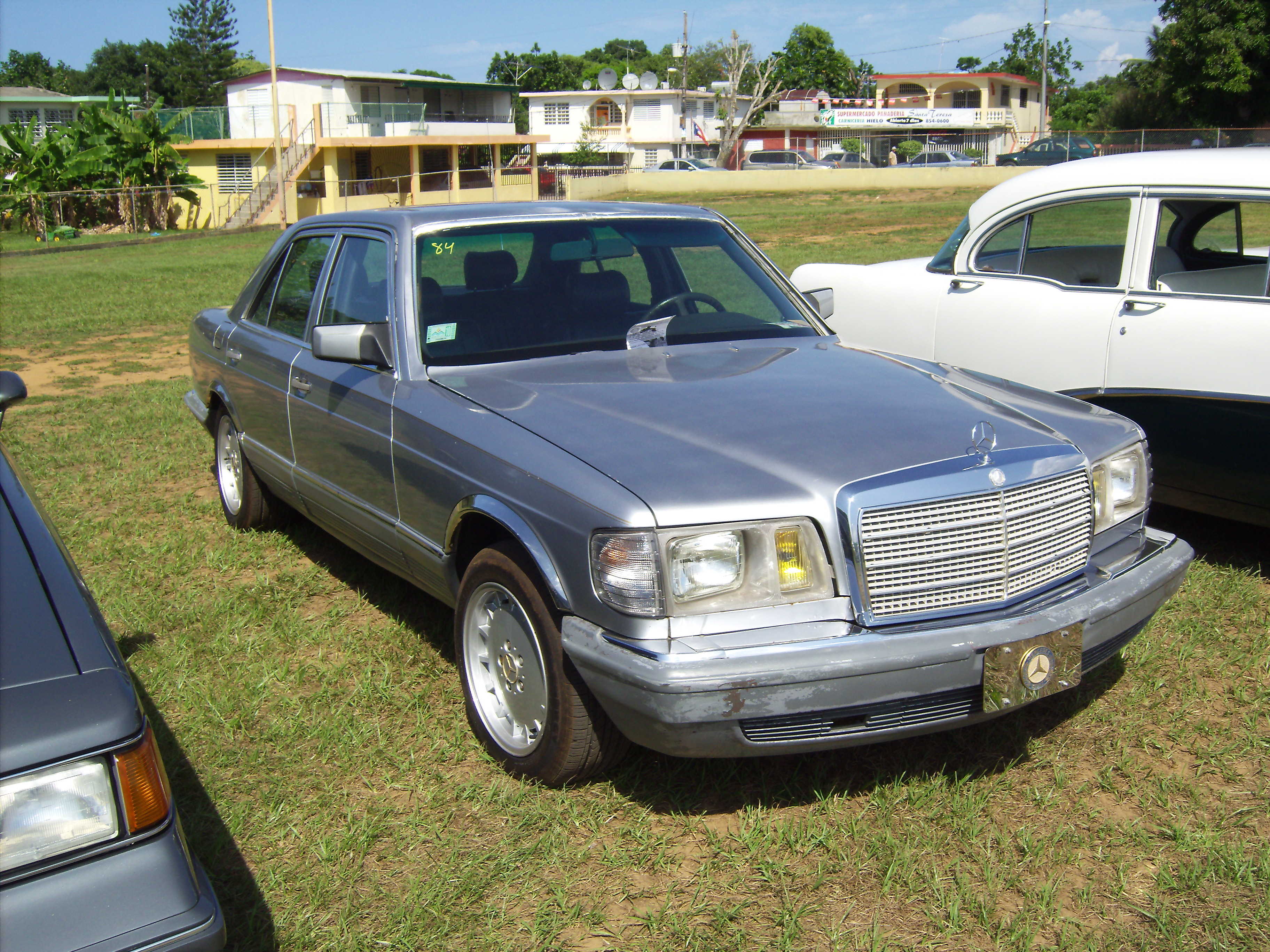 Mercedes-Benz 380 SEL