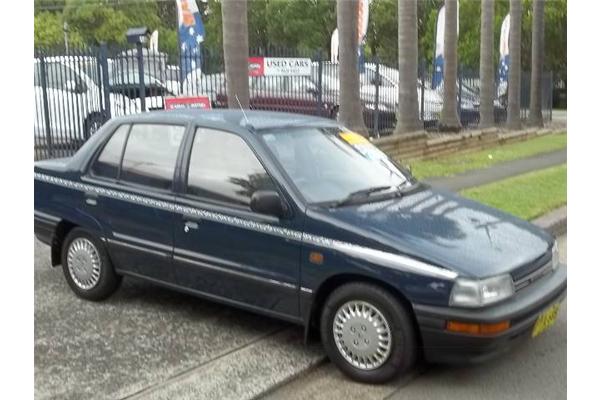 Daihatsu Charade SG 13 Sedan