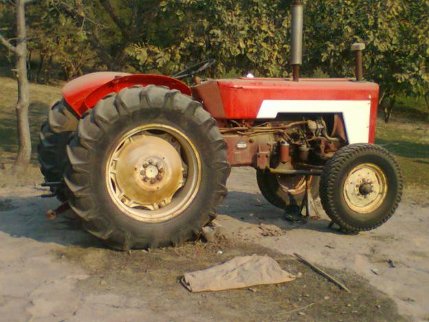 International Harvester 434