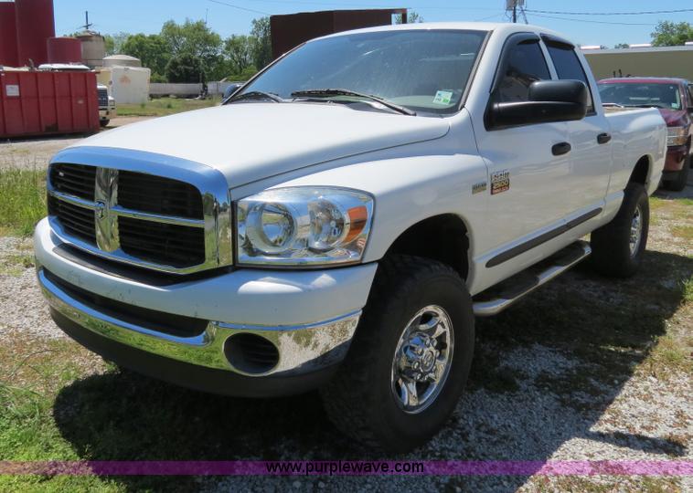 Dodge Ram 2500 SLT Heavy Duty