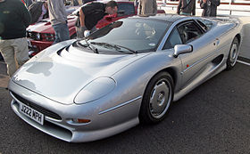 Jaguar XJ 220