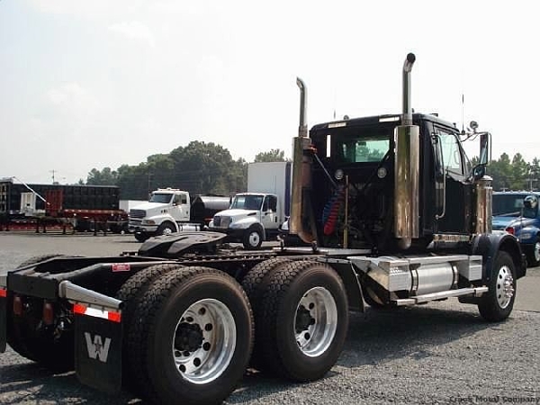 Western Star 4964 FA