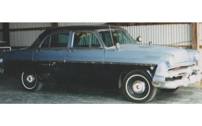 Ford Crestline 4dr