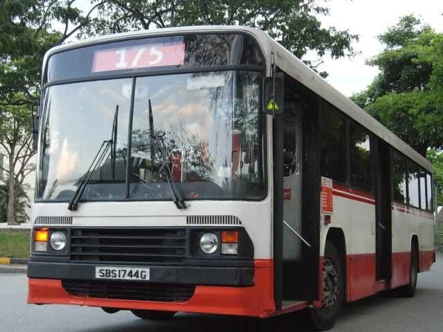 Volvo B10M MK2