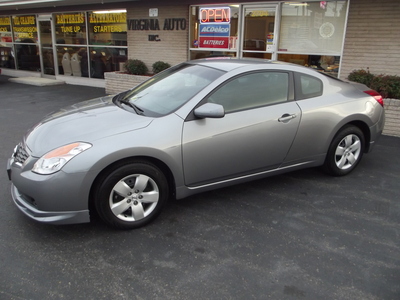 Nissan Altima 25S Coupe