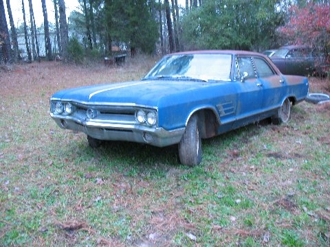 Buick Wildcat 4dr