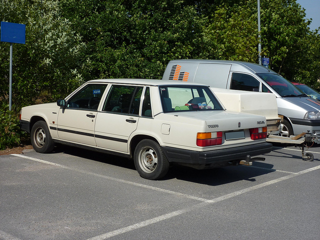 Volvo 744-883 GL