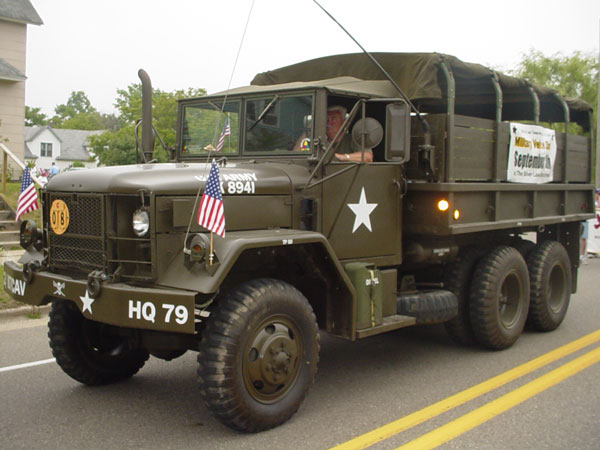 Kaiser-Jeep M35A1