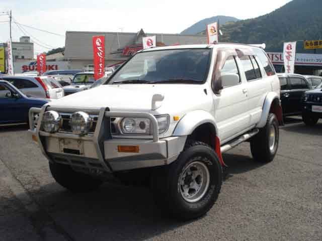 Nissan Terrano R3M-R