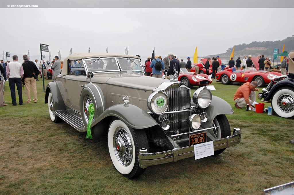 Packard Eight De Luxe